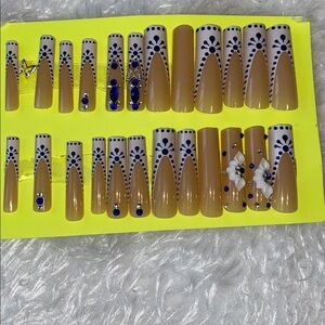 White and Blue press on Nail Set with Floral Design